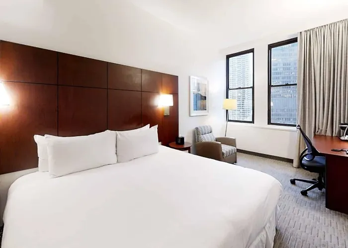 Hotel Club Quarters Wacker At Michigan, 4*