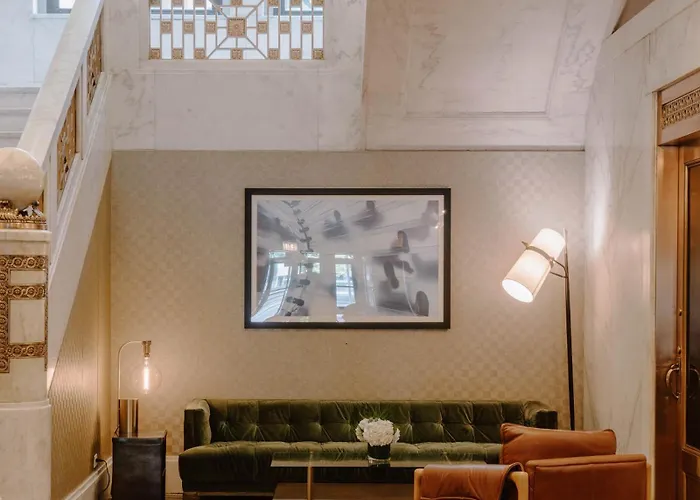 Club Quarters Wacker At Michigan, 4*