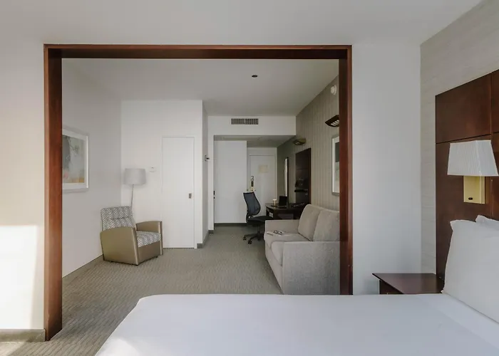 Hotel Club Quarters Wacker At Michigan,
