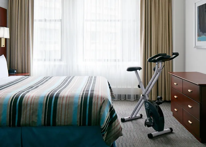 Hotel Club Quarters Wacker At Michigan, 4*