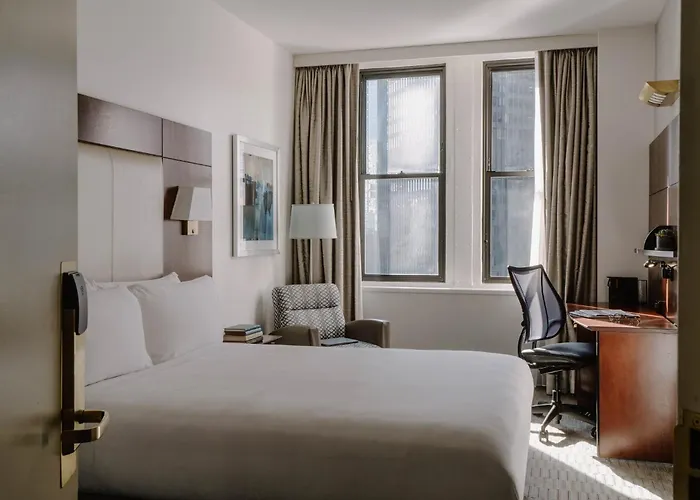 Club Quarters Wacker At Michigan,