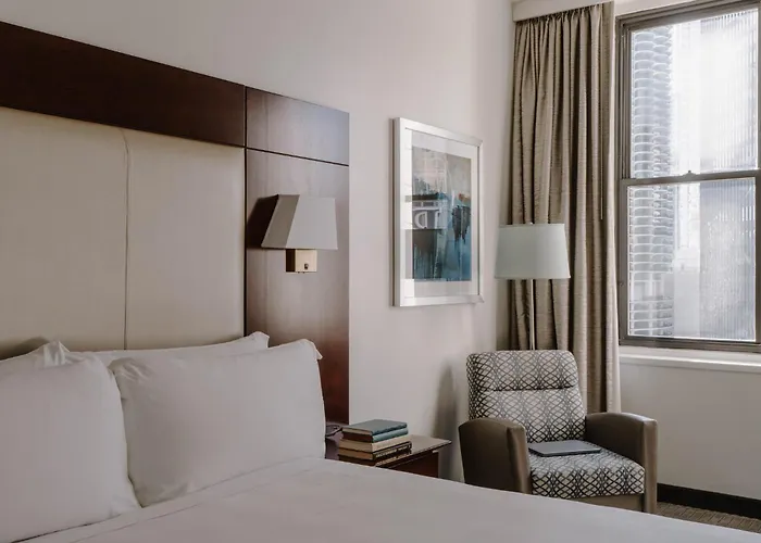 Club Quarters Wacker At Michigan, 4*