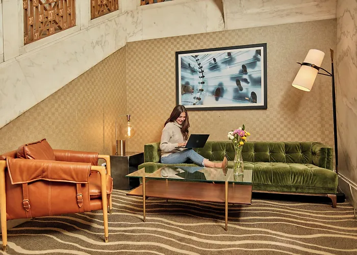 Hotel Club Quarters Wacker At Michigan, 4*