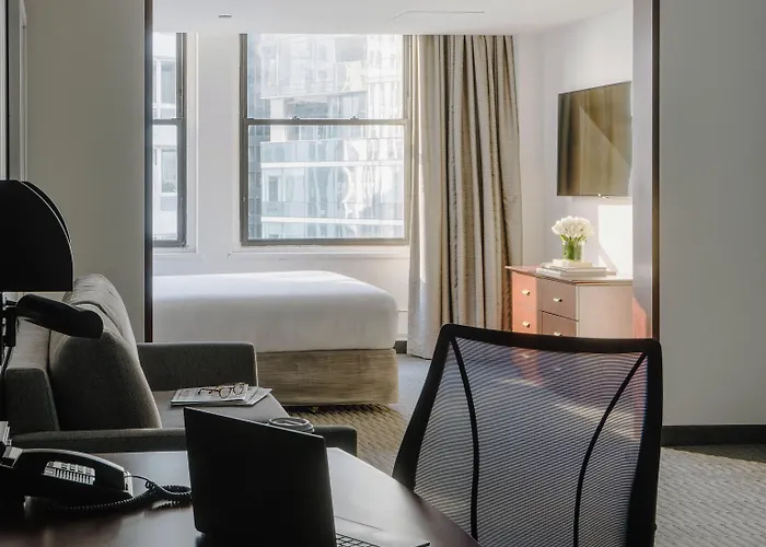 Club Quarters Wacker At Michigan, Chicago