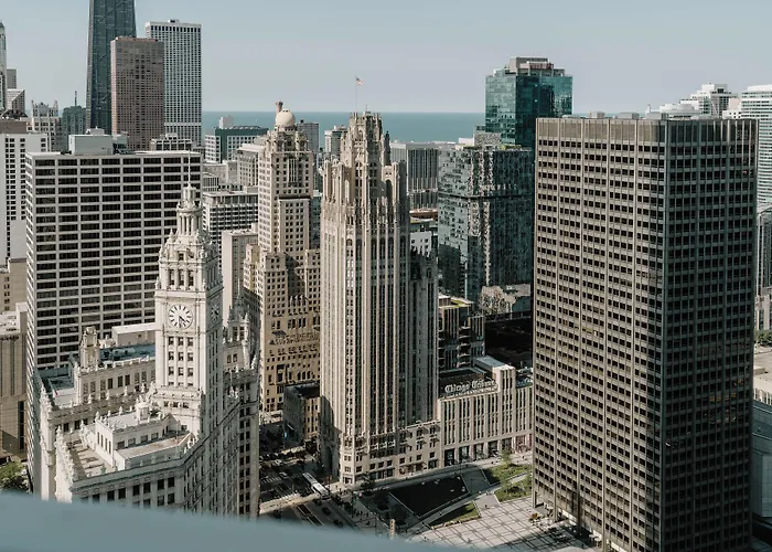 Hotel Club Quarters Wacker At Michigan, Chicago